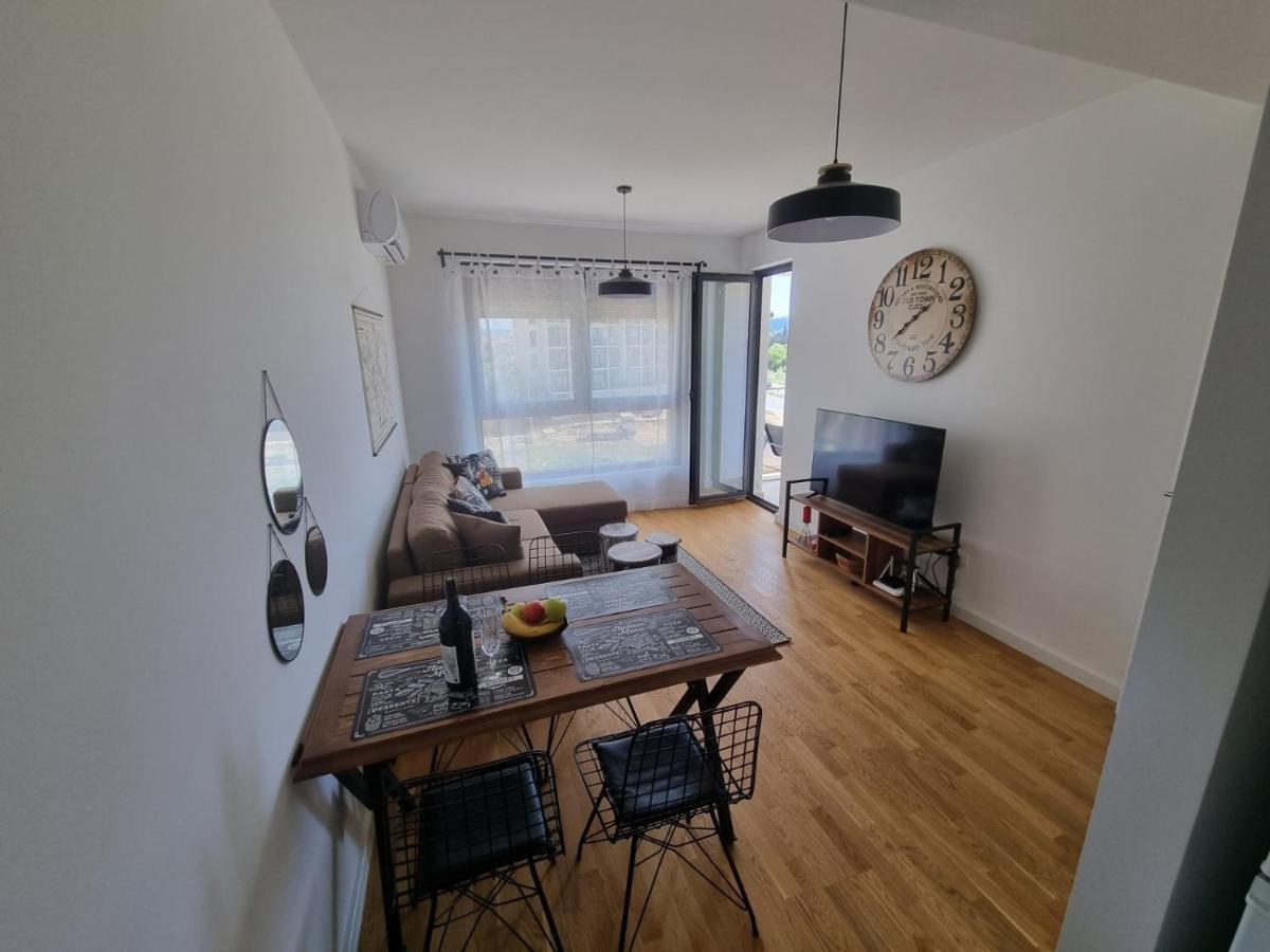 Apartman Javi Apartment Бар Екстериор снимка