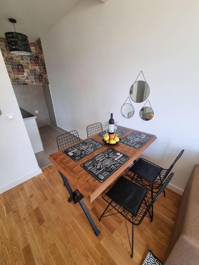 Apartman Javi Apartment Бар Екстериор снимка