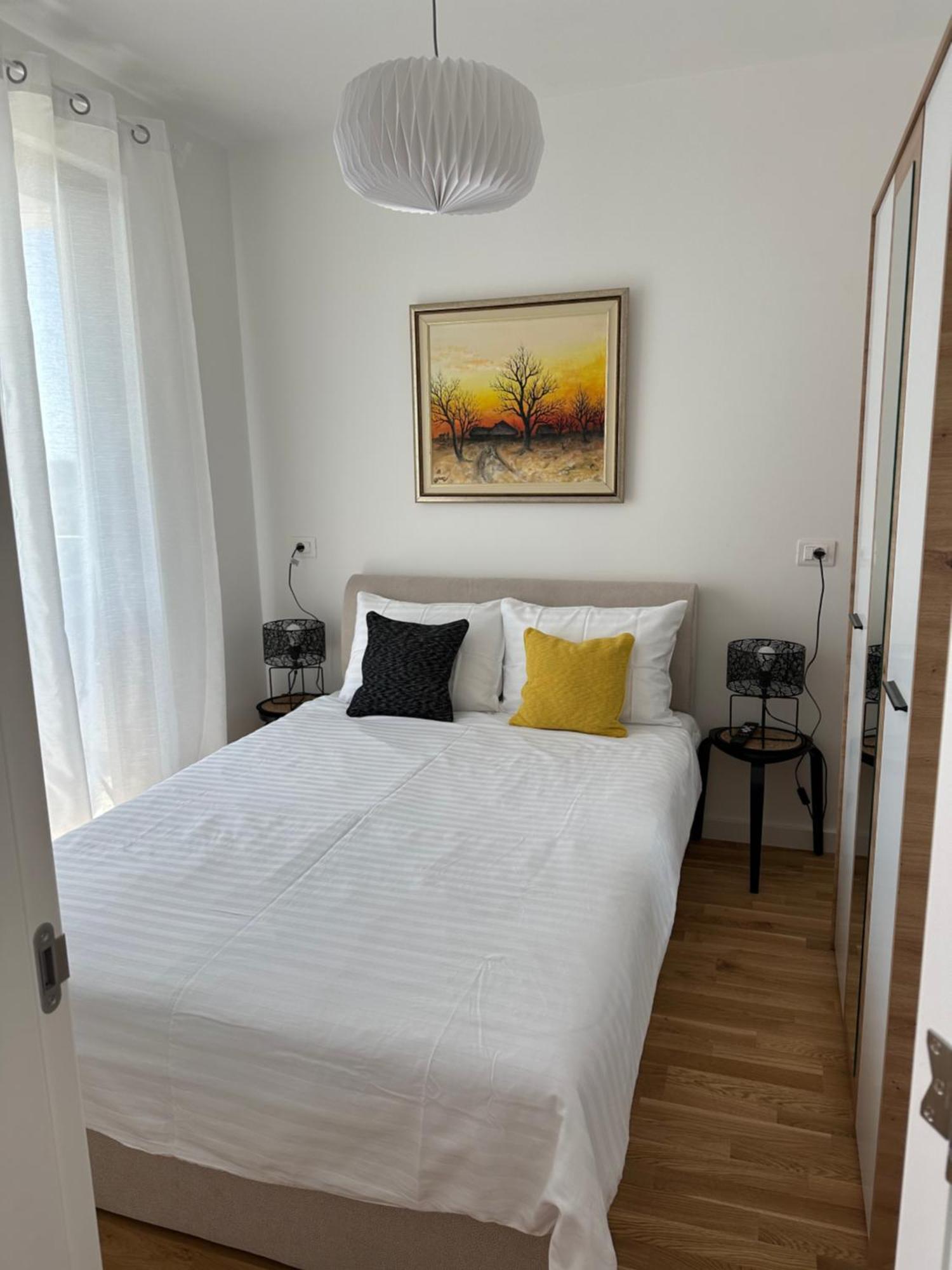 Apartman Javi Apartment Бар Екстериор снимка