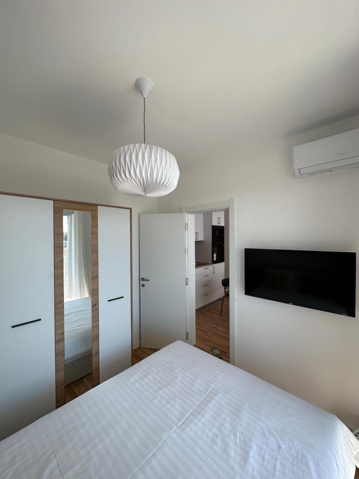 Apartman Javi Apartment Бар Екстериор снимка