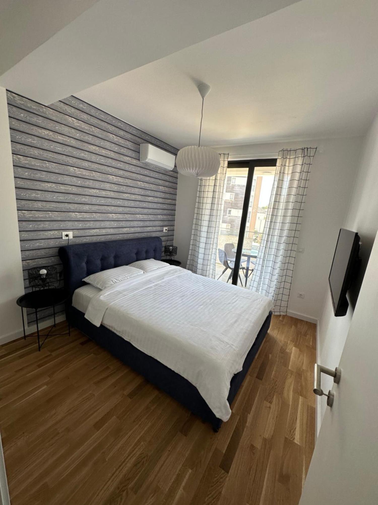 Apartman Javi Apartment Бар Екстериор снимка
